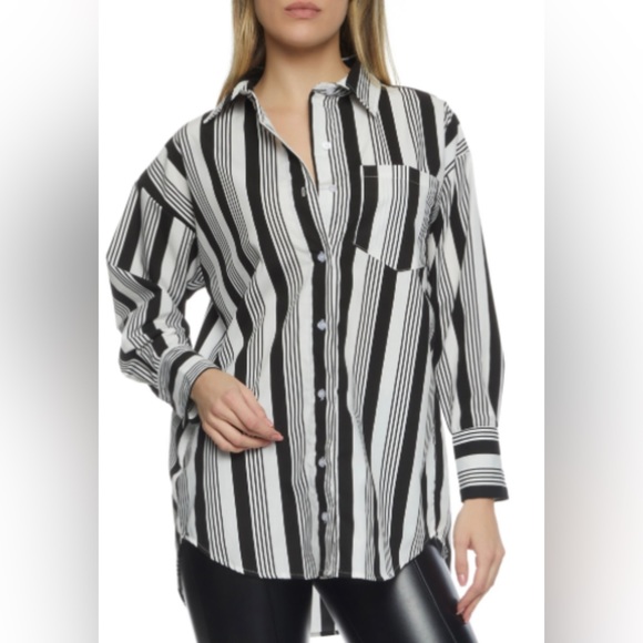 Women’s Outfit - Picture 5 of 5